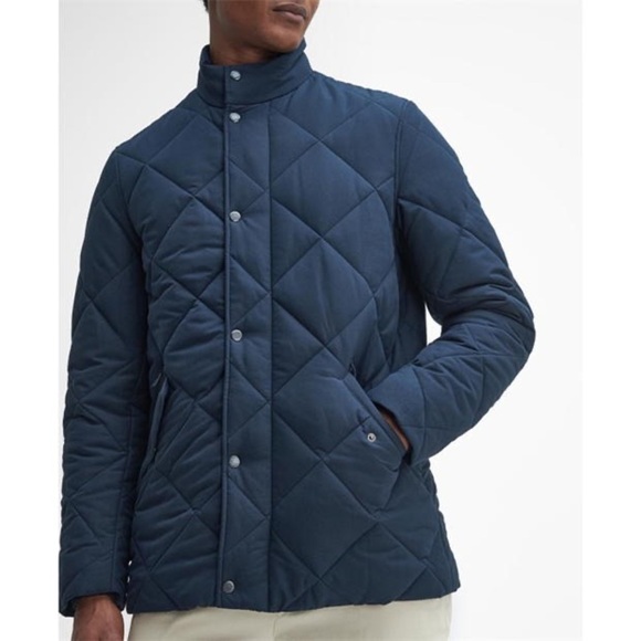 BARBOUR
WINTER CHELSEA QUILTED JACKET NWT - Picture 5 of 10
